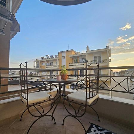 Appartamento La Vie Est Belle Kavala Esterno foto